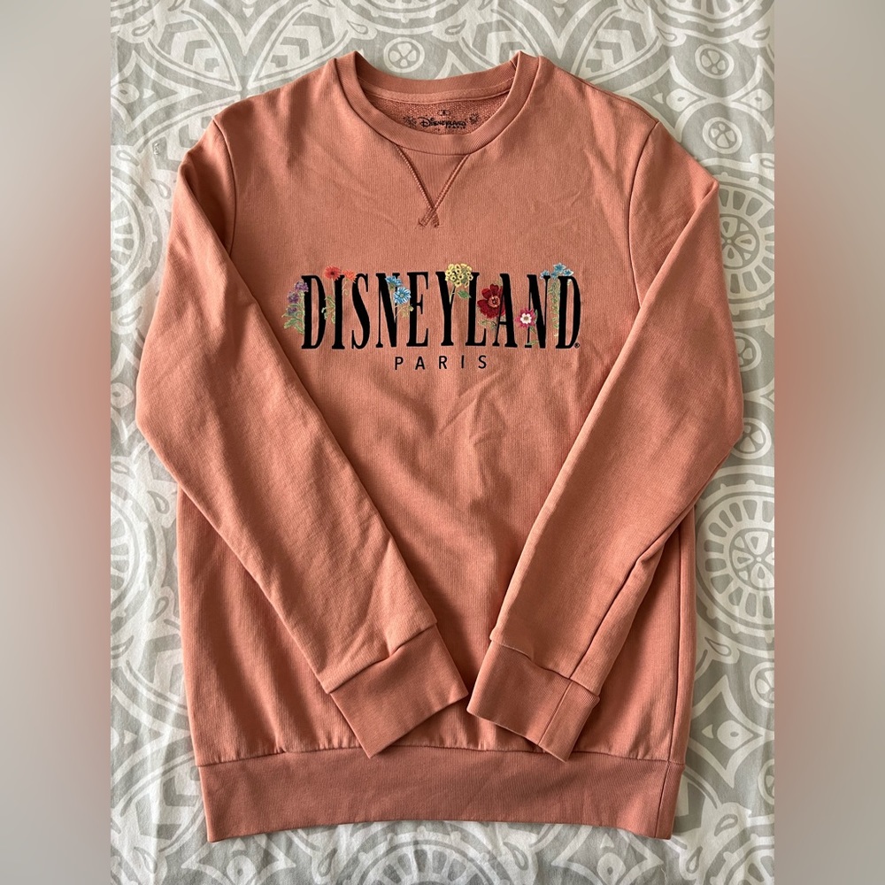 Disney Parks Disneyland Paris Crewneck Sweatshirt Size Small